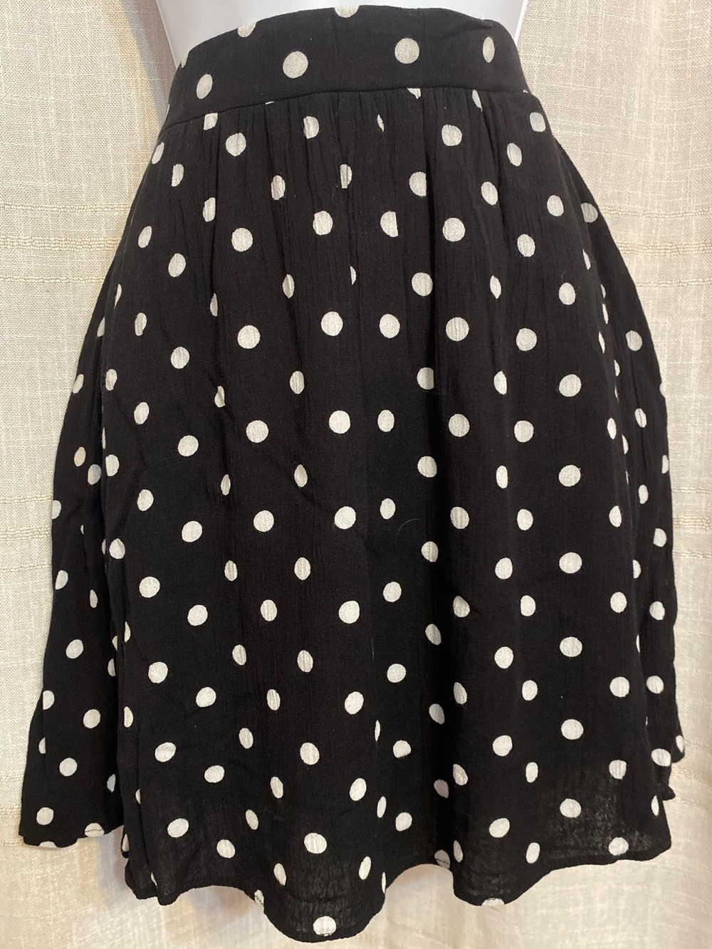 French Grey Black & White Polka Dot Mini Skirt with Pockets - Size M